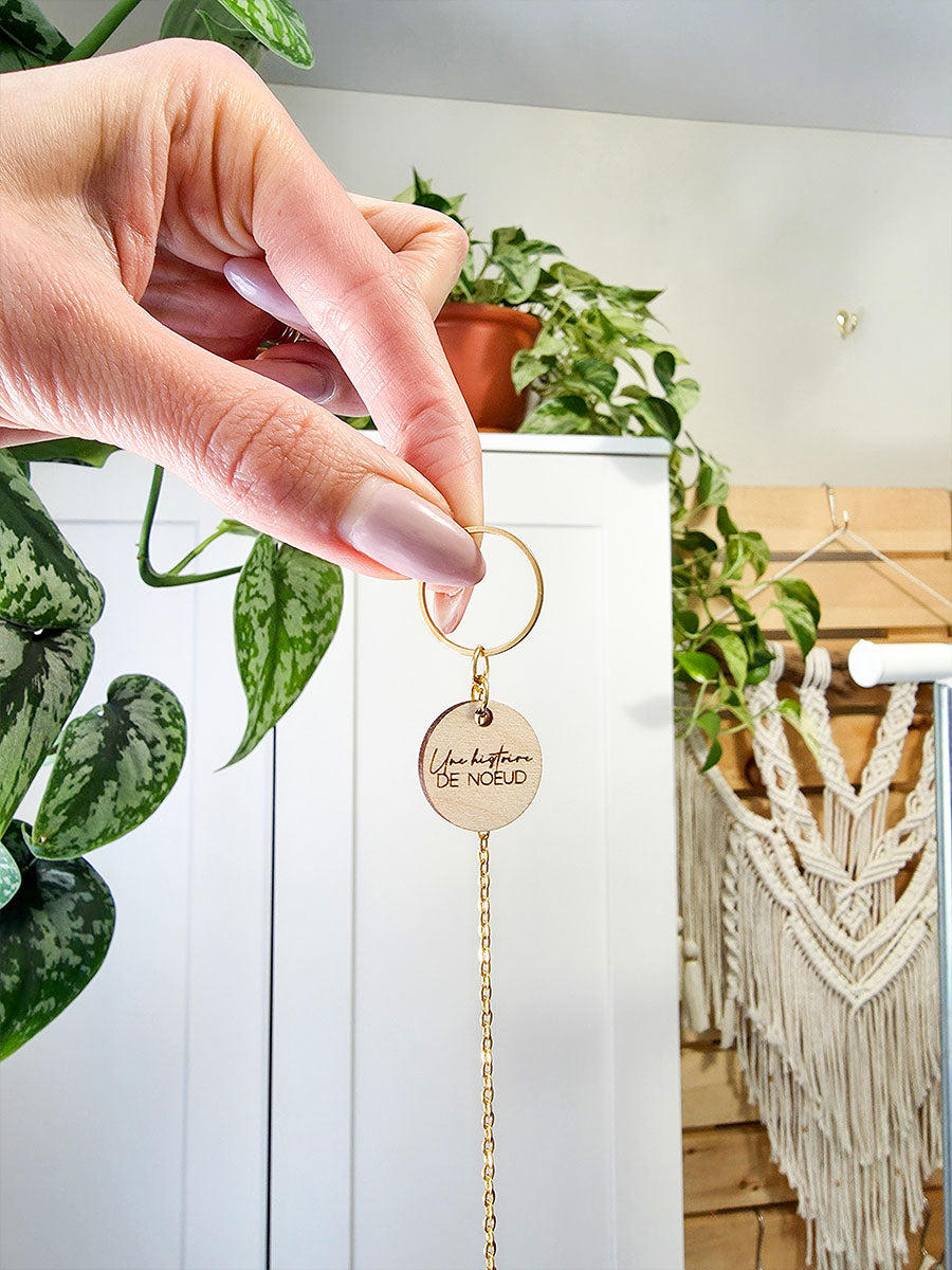 Capteur de soleil Solyana – Macramé bohème couleur jaune moutarde