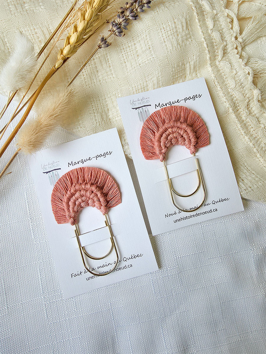 Macrame bookmarks