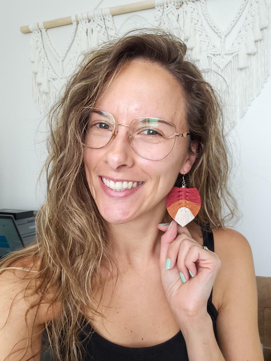 *Collection automne* Boucles d’oreilles plumes, couleur rose sauvage, terracota et nude