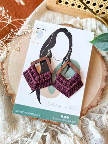 Boucles d’oreilles Élina en macramé et bois de noyer - Format grand