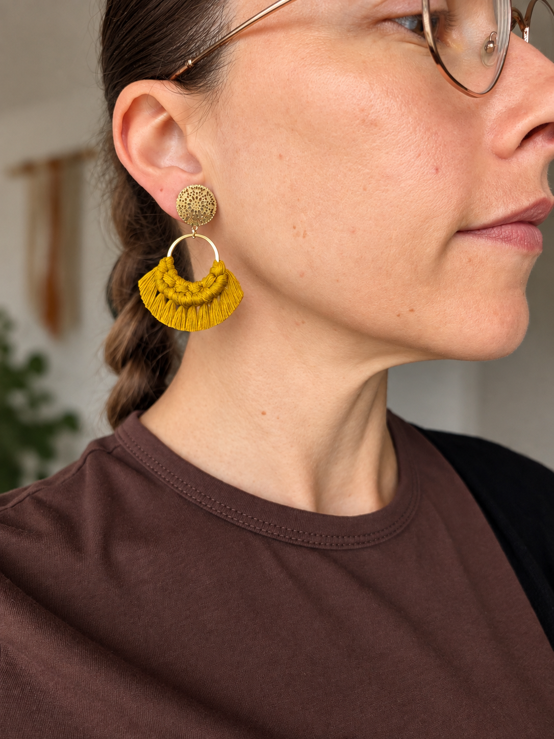 Spicy yellow earrings, 20mm hoop, gold hook