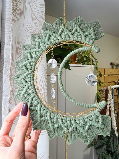 Capteur de soleil Celestia – Macramé bohème couleur eucalyptus