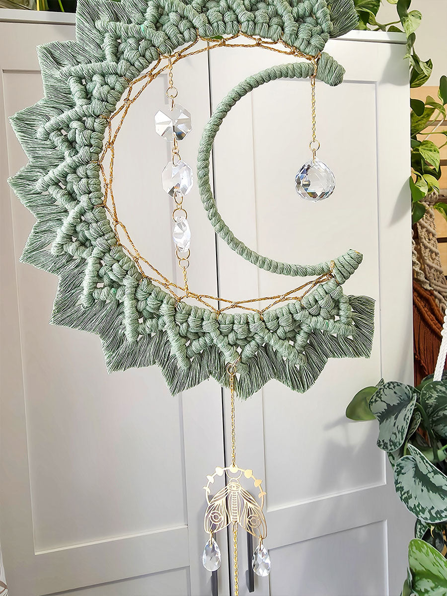 Capteur de soleil Celestia – Macramé bohème couleur eucalyptus