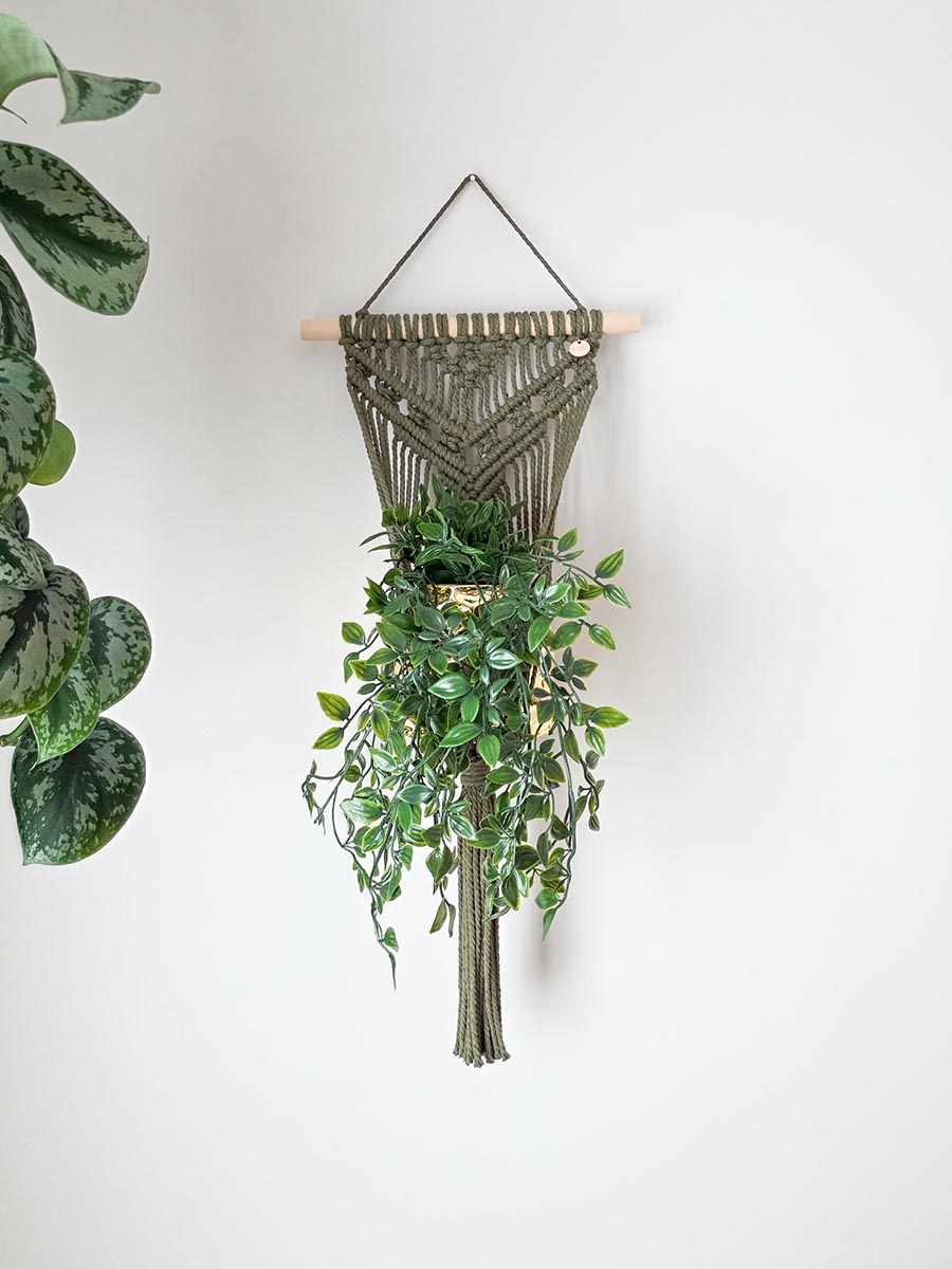 JARDINIÈRE MURALE CLARA, modèle grand, couleur olive