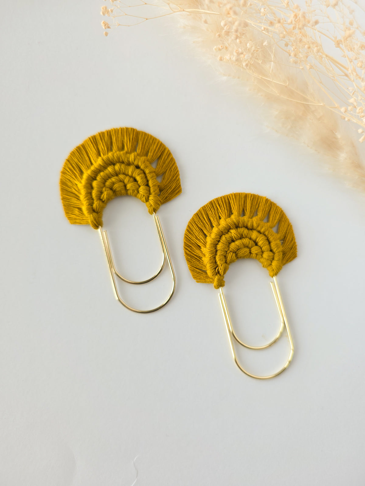 Macrame bookmarks