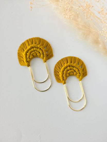 Macrame bookmarks