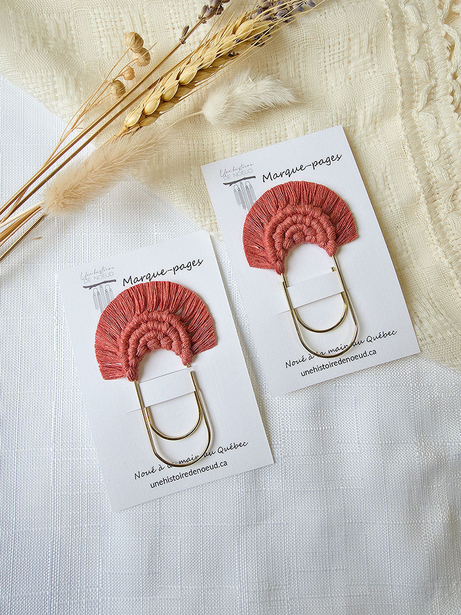 Macrame bookmarks