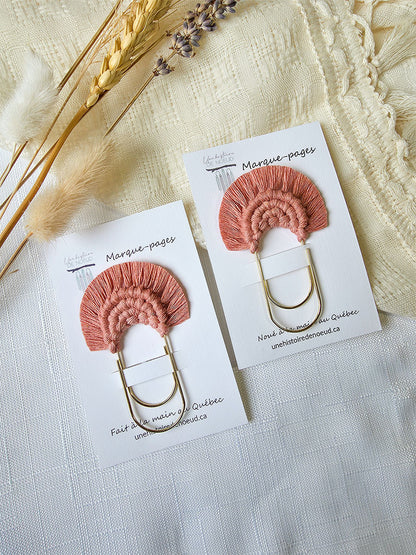 Macrame bookmarks