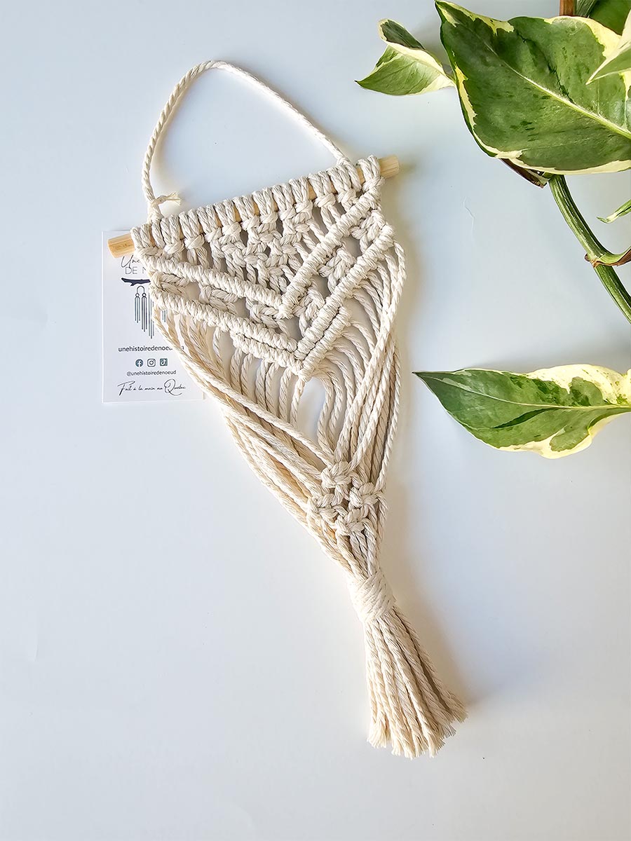 MINI JARDINIÈRE CLARA / Jardinière murale en macramé
