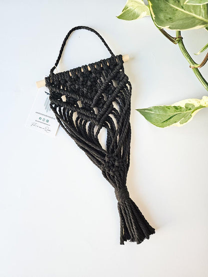 MINI JARDINIÈRE CLARA / Jardinière murale en macramé