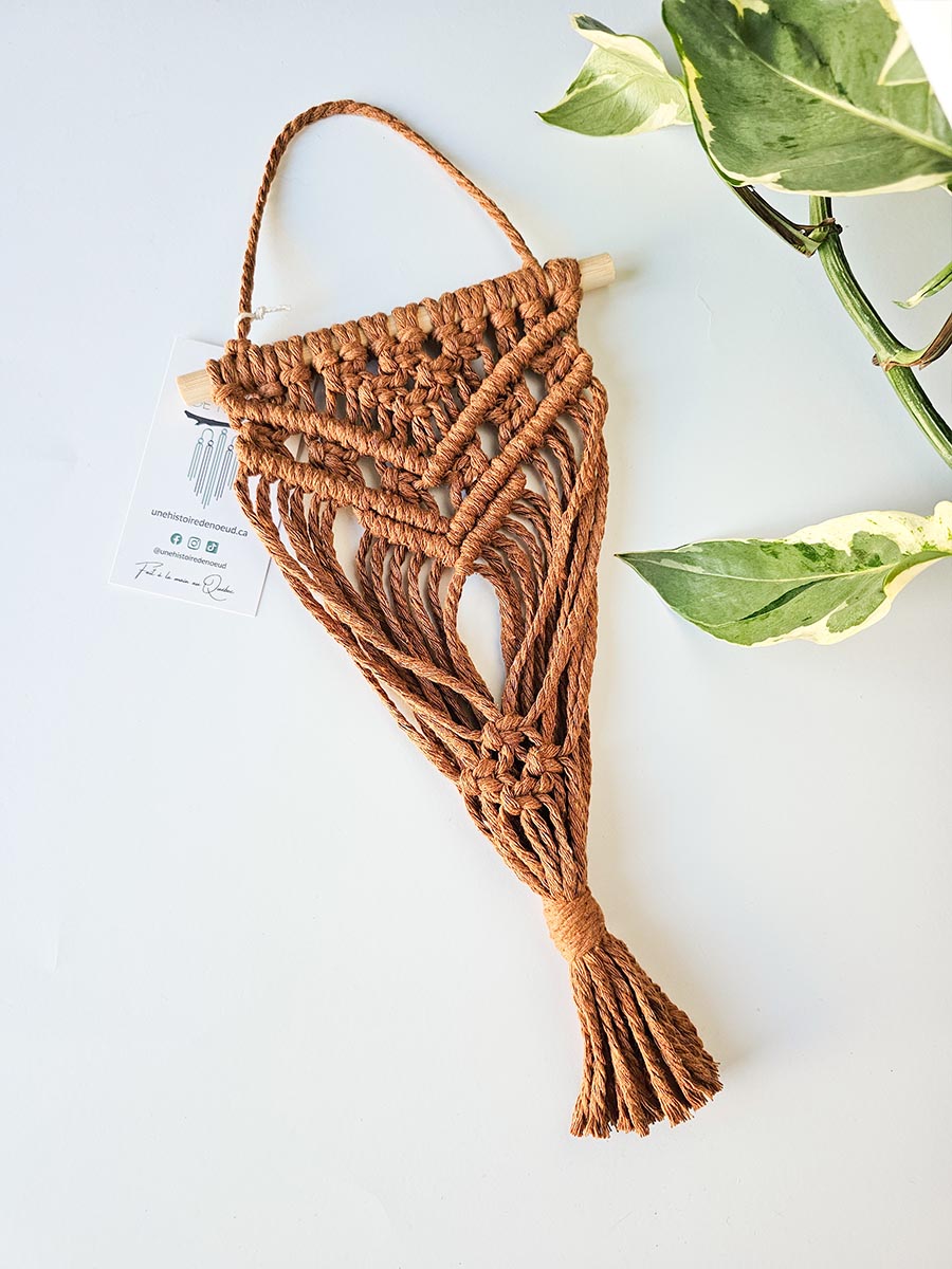 MINI JARDINIÈRE CLARA / Jardinière murale en macramé