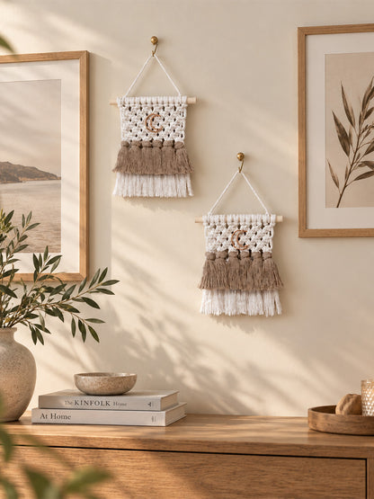 Mini tenture murale Luna en macramé, lune or rose