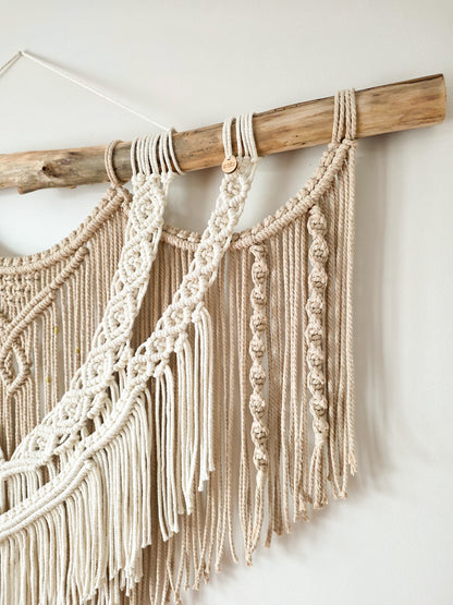 Amaïa wall macrame