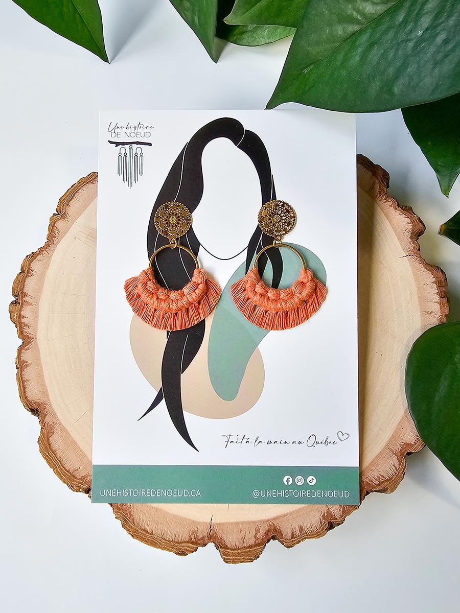 Boucles d’oreilles couleur orange brûlé, anneau 20 mm, crochet or