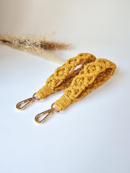 Porte-clés de poignet large en macramé